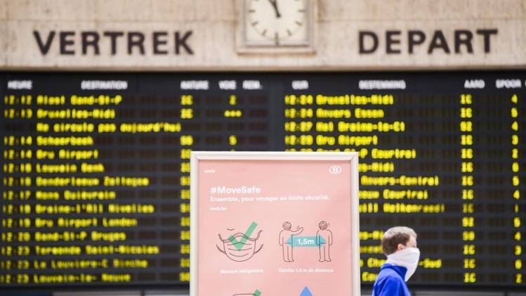 Zo neem je het openbaar vervoer in coronatijden